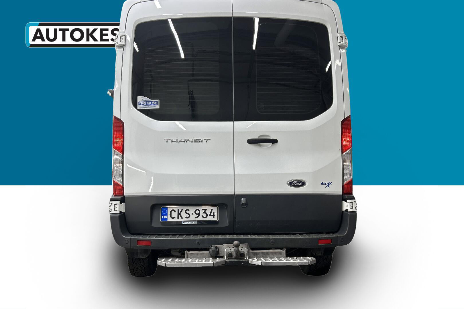 Ford Transit iso kuva 6