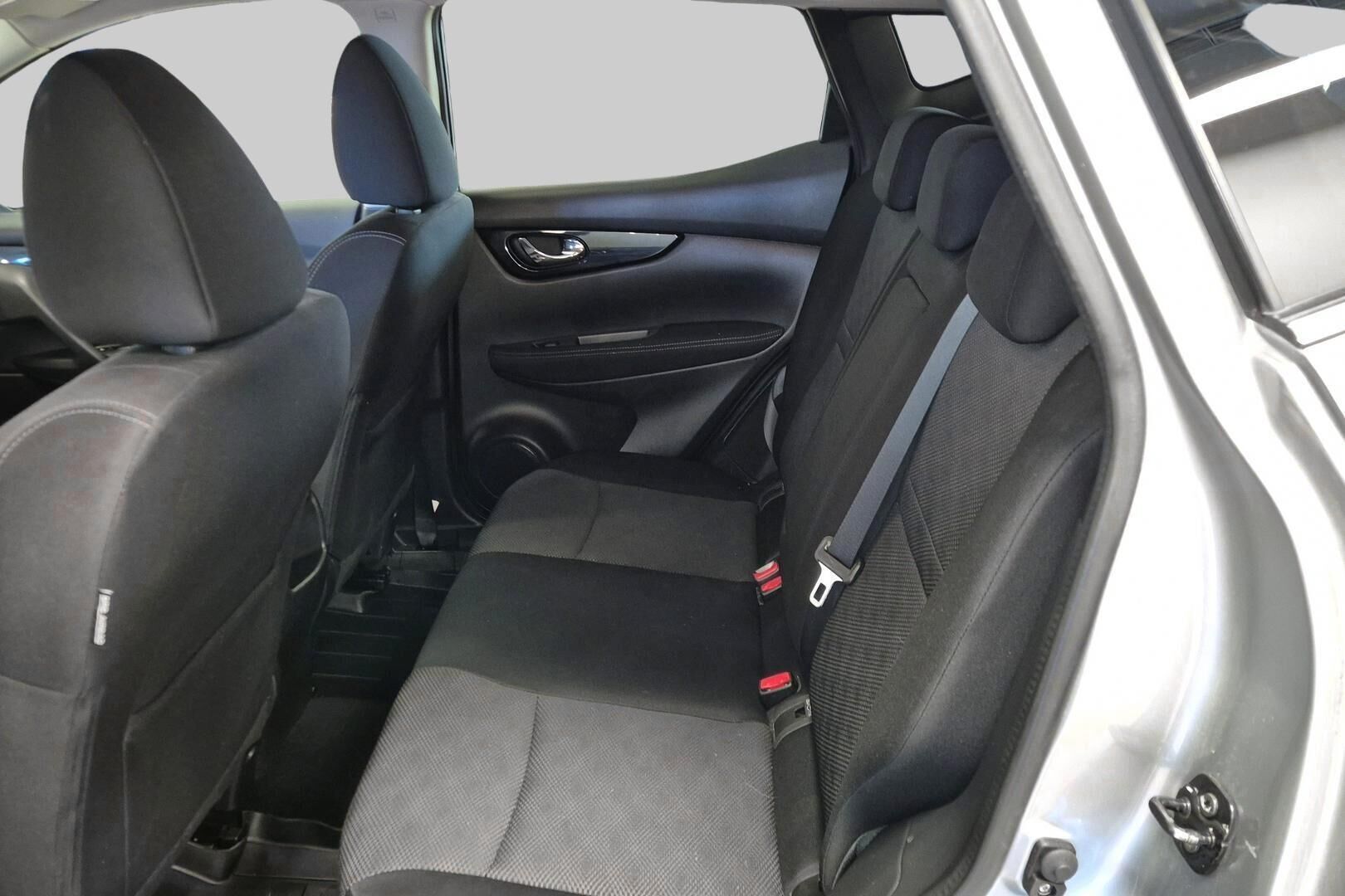 Nissan Qashqai iso kuva 10