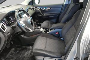Nissan Qashqai esikatselu 10