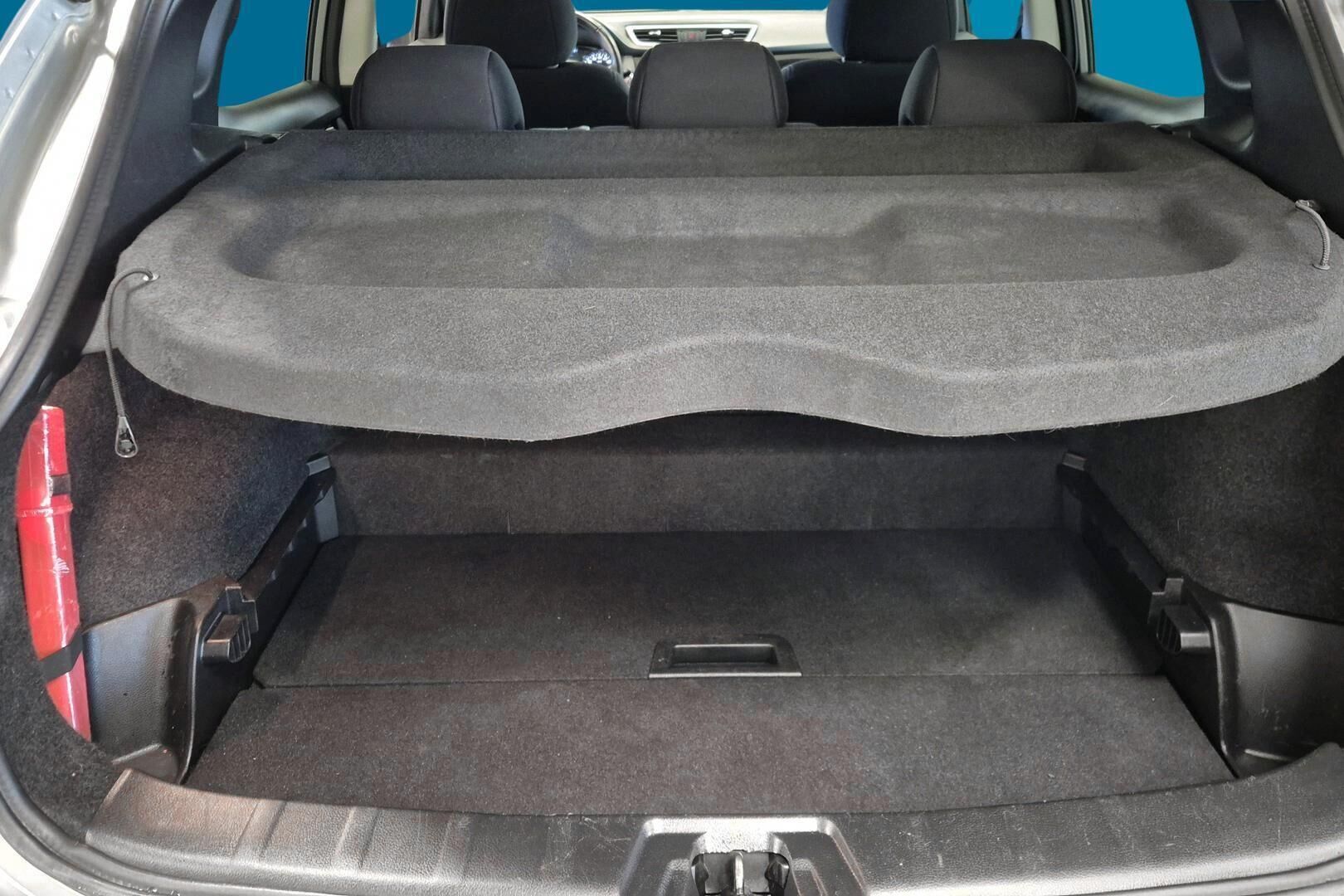 Nissan Qashqai iso kuva 13