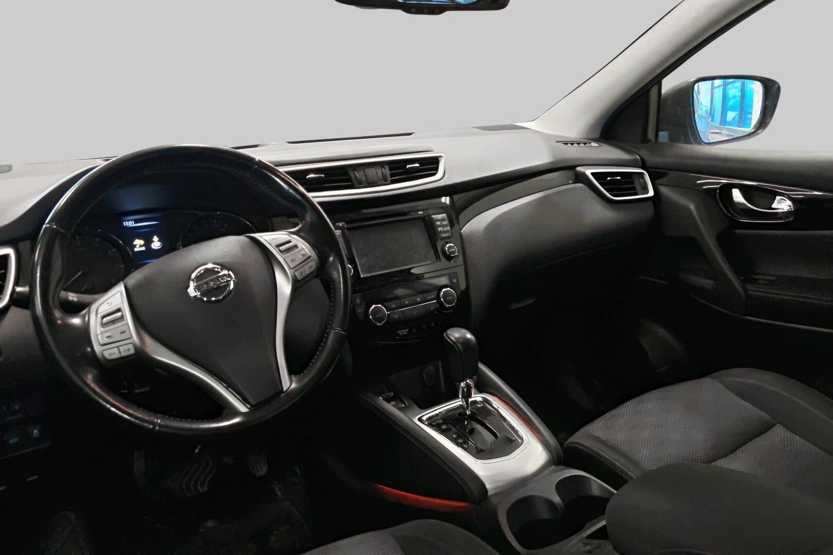 Nissan Qashqai iso kuva 2