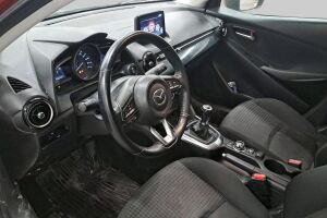 Mazda Mazda2 esikatselu 1