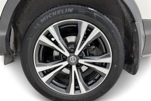 Nissan Qashqai esikatselu 13