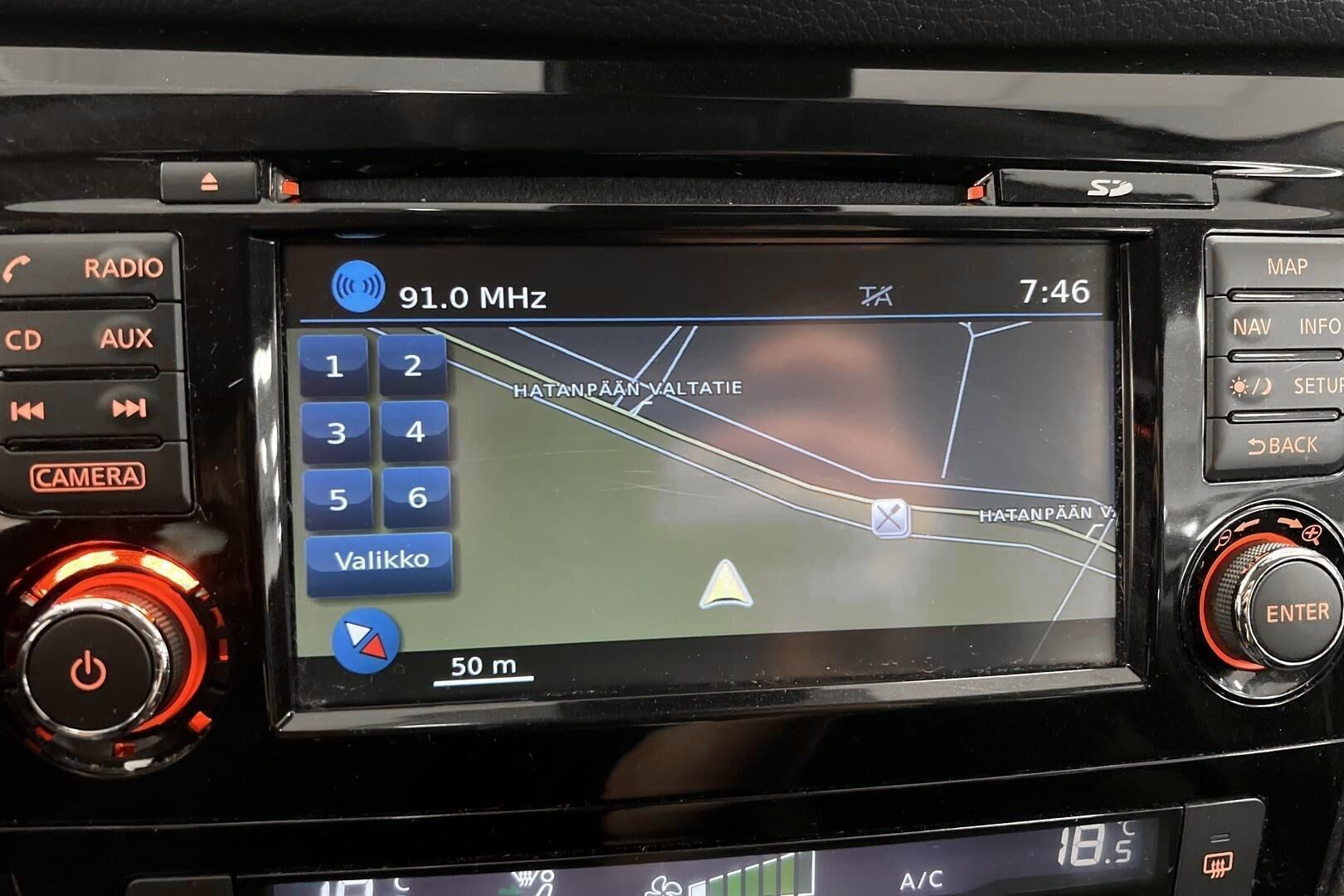 Nissan Qashqai iso kuva 15