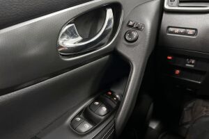 Nissan Qashqai esikatselu 20