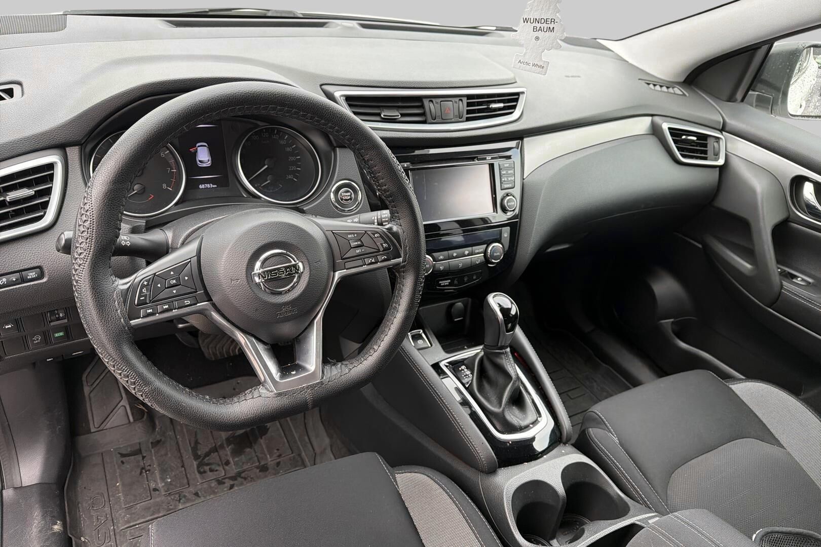 Nissan Qashqai iso kuva 2