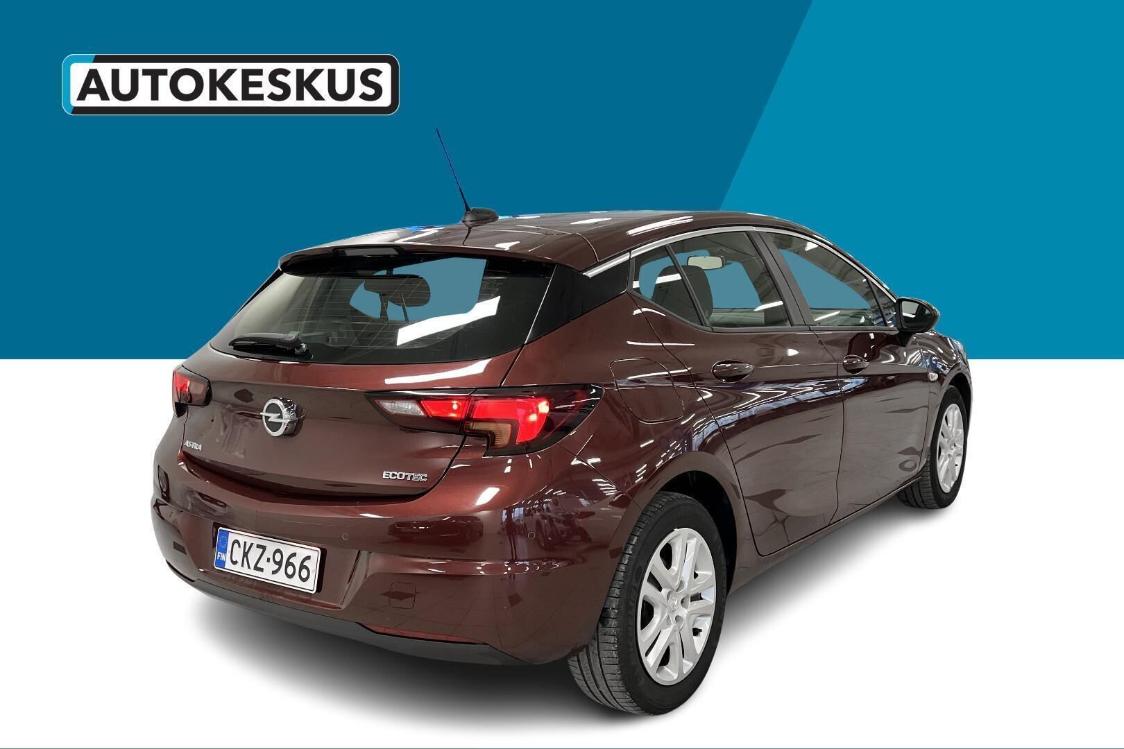 Opel Astra iso kuva 5