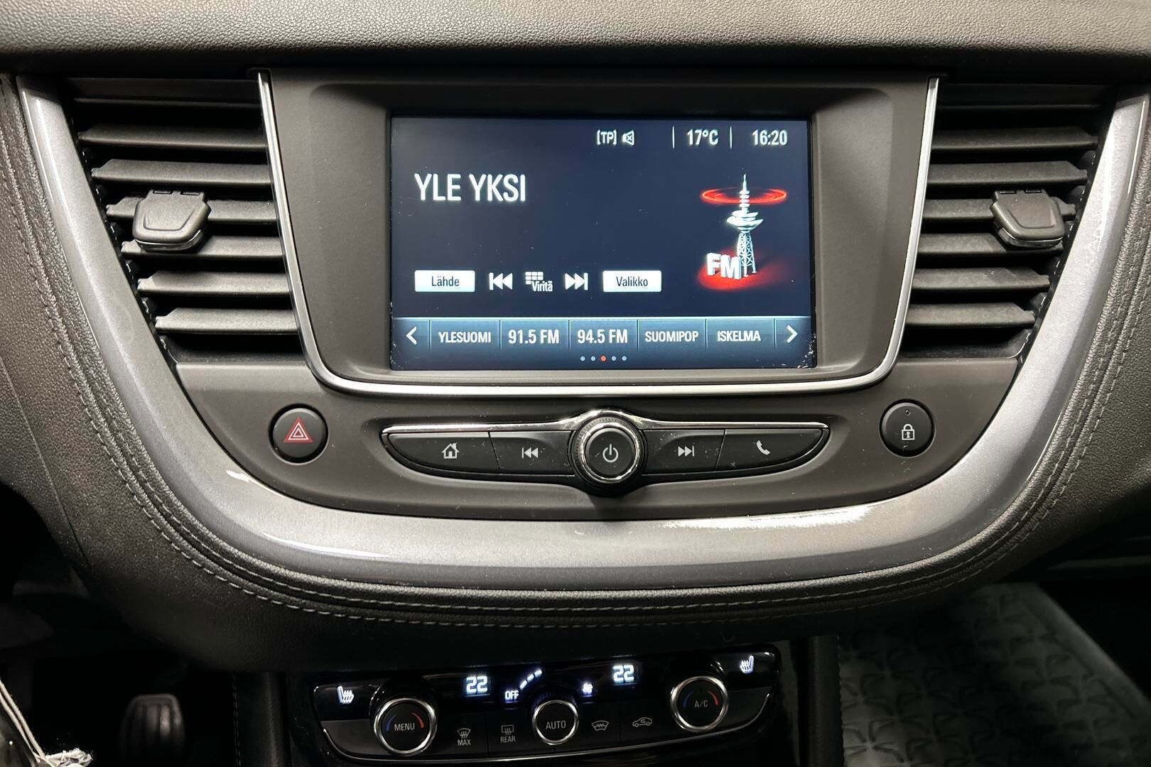Opel Grandland X iso kuva 13