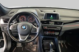 BMW X1 esikatselu 10