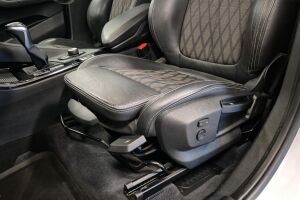 BMW X1 esikatselu 21