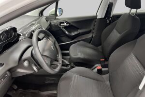 Peugeot 208 esikatselu 9