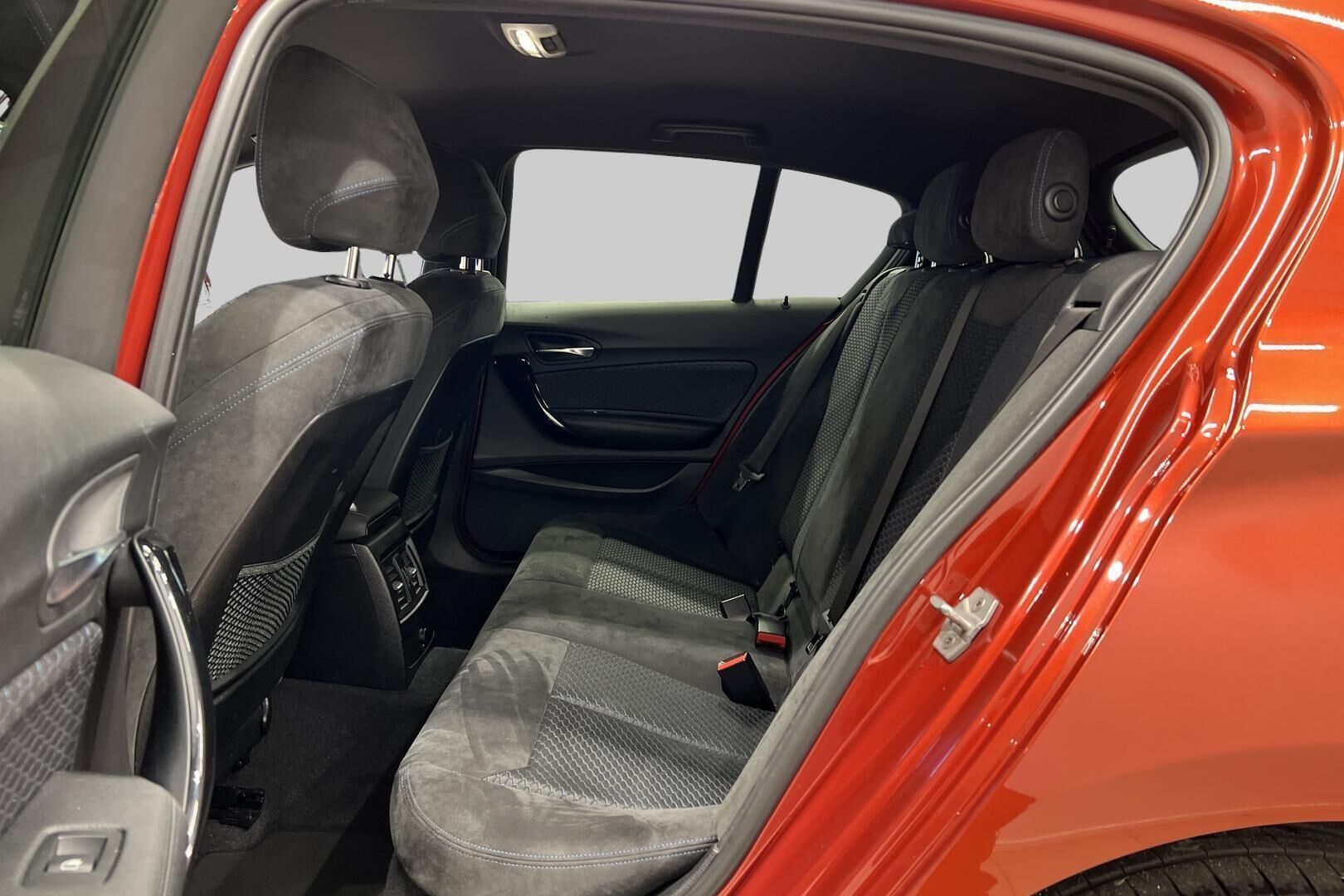 BMW 1-SARJA iso kuva 10