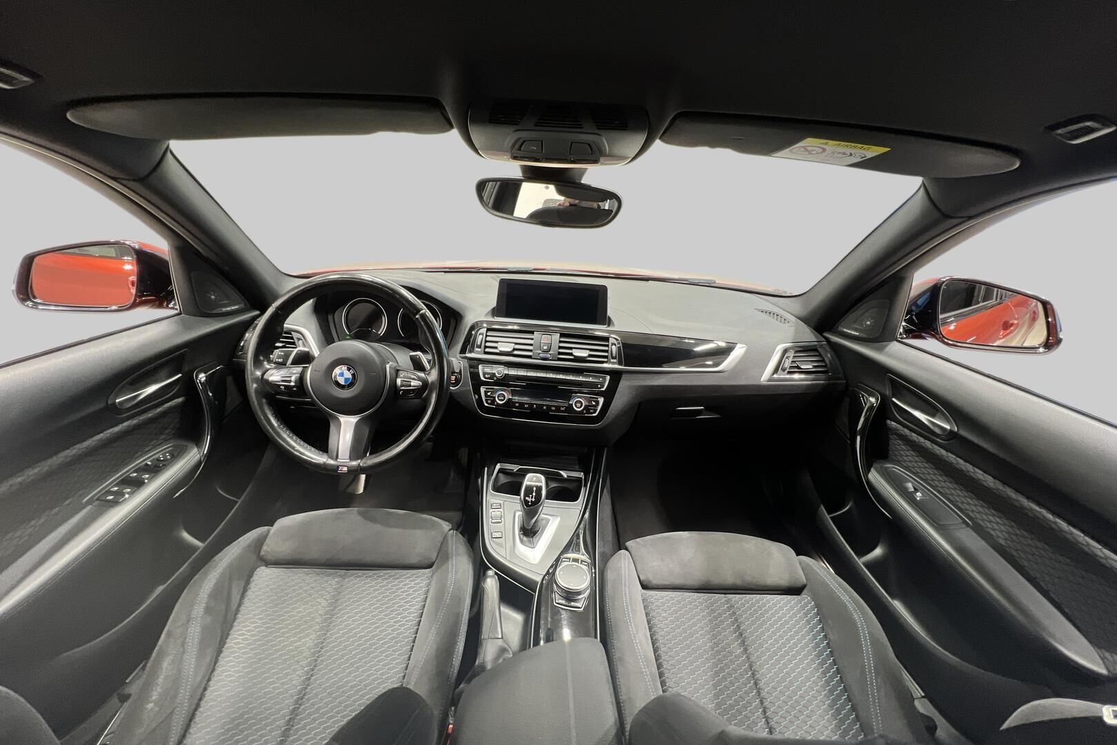 BMW 1-SARJA iso kuva 11