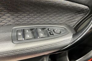 BMW 1-SARJA esikatselu 32