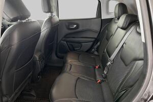 Jeep Compass esikatselu 10