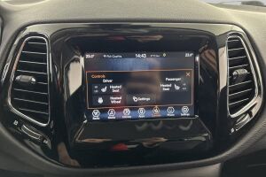 Jeep Compass esikatselu 18