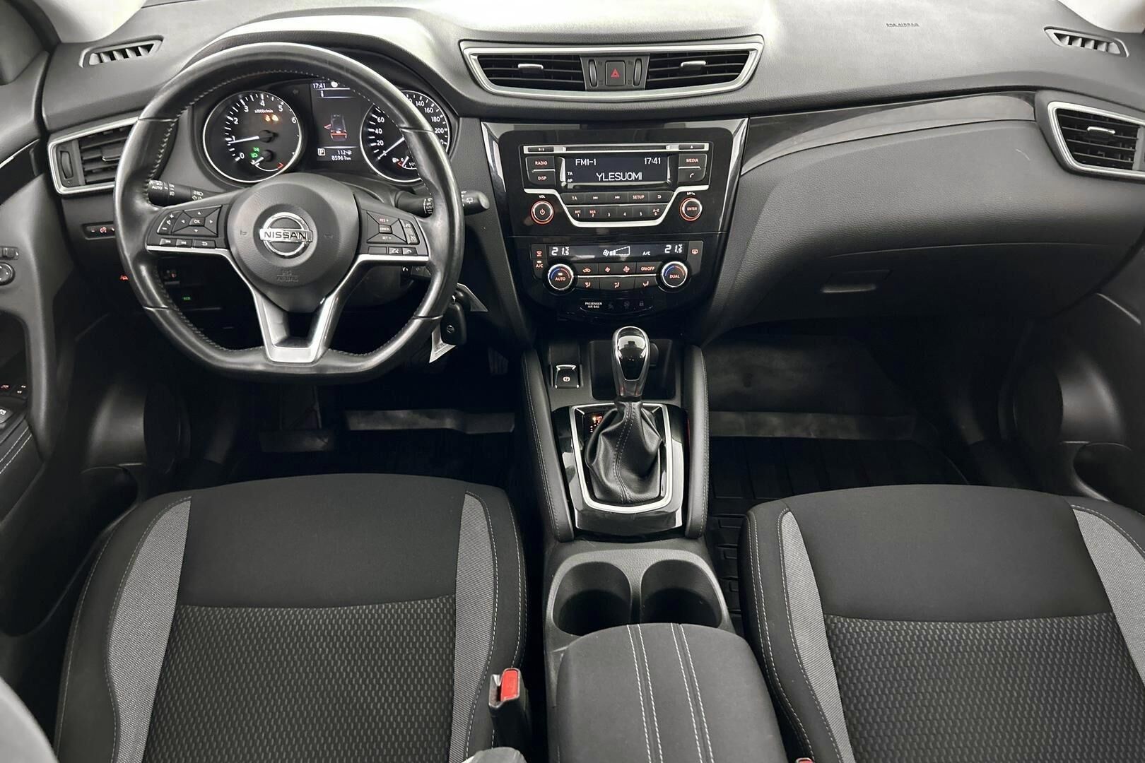 Nissan Qashqai iso kuva 21