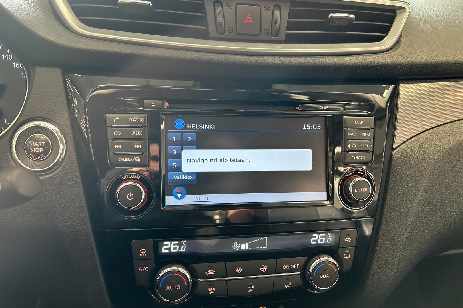 Nissan Qashqai iso kuva 17