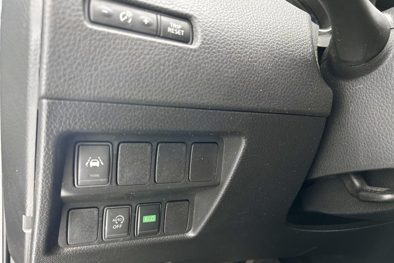 Nissan Qashqai iso kuva 20