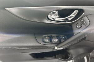 Nissan Qashqai esikatselu 21