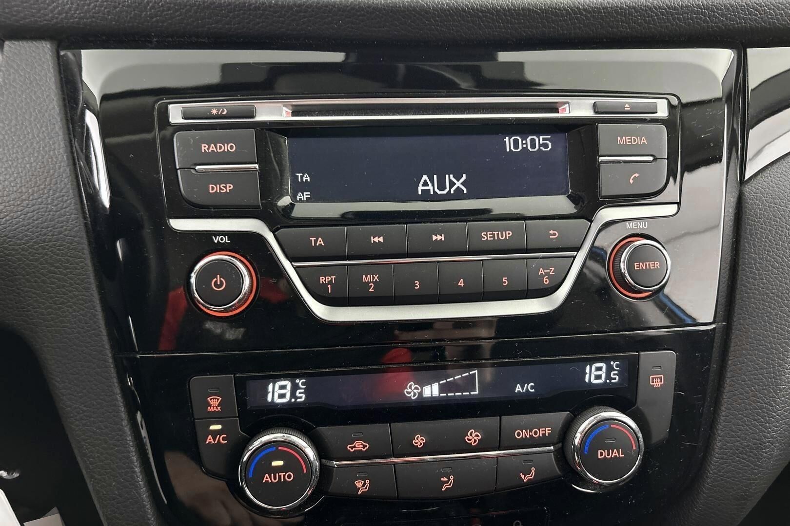 Nissan Qashqai iso kuva 17