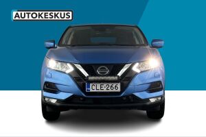 Nissan Qashqai esikatselu 2