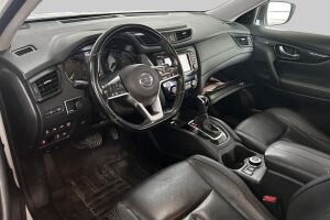 Nissan X-Trail esikatselu 2
