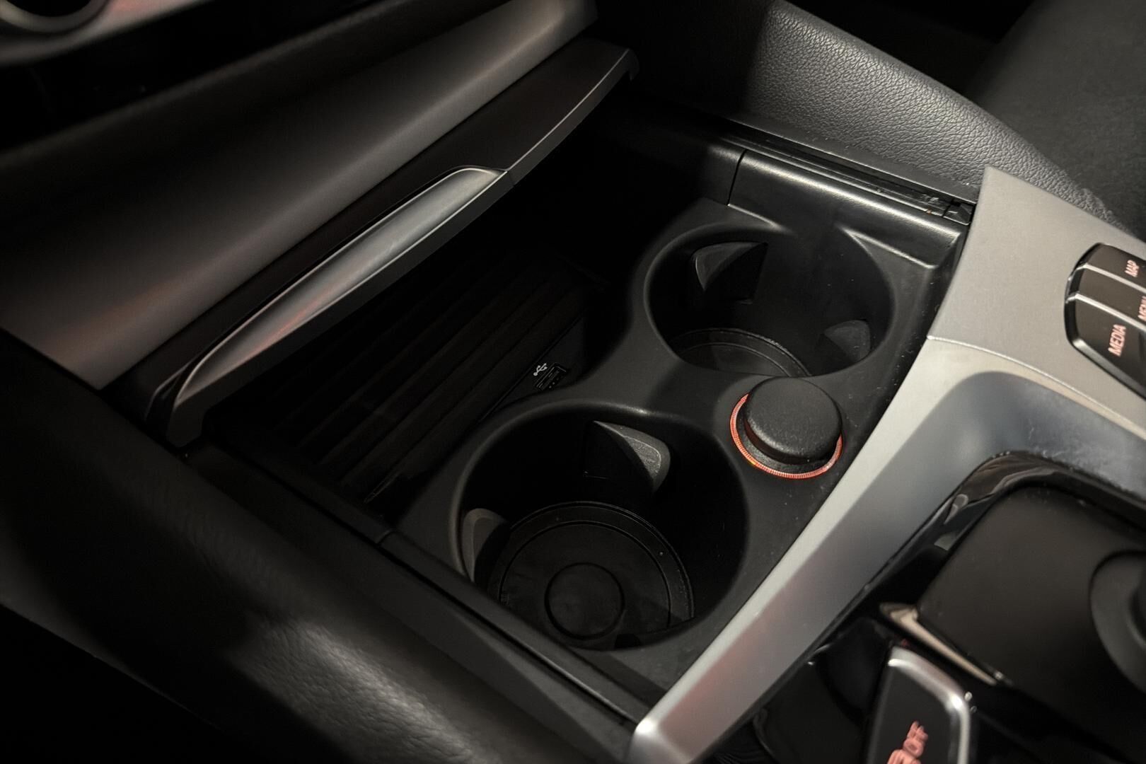 BMW 5-sarja iso kuva 26