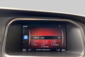 Volvo V40 esikatselu 13