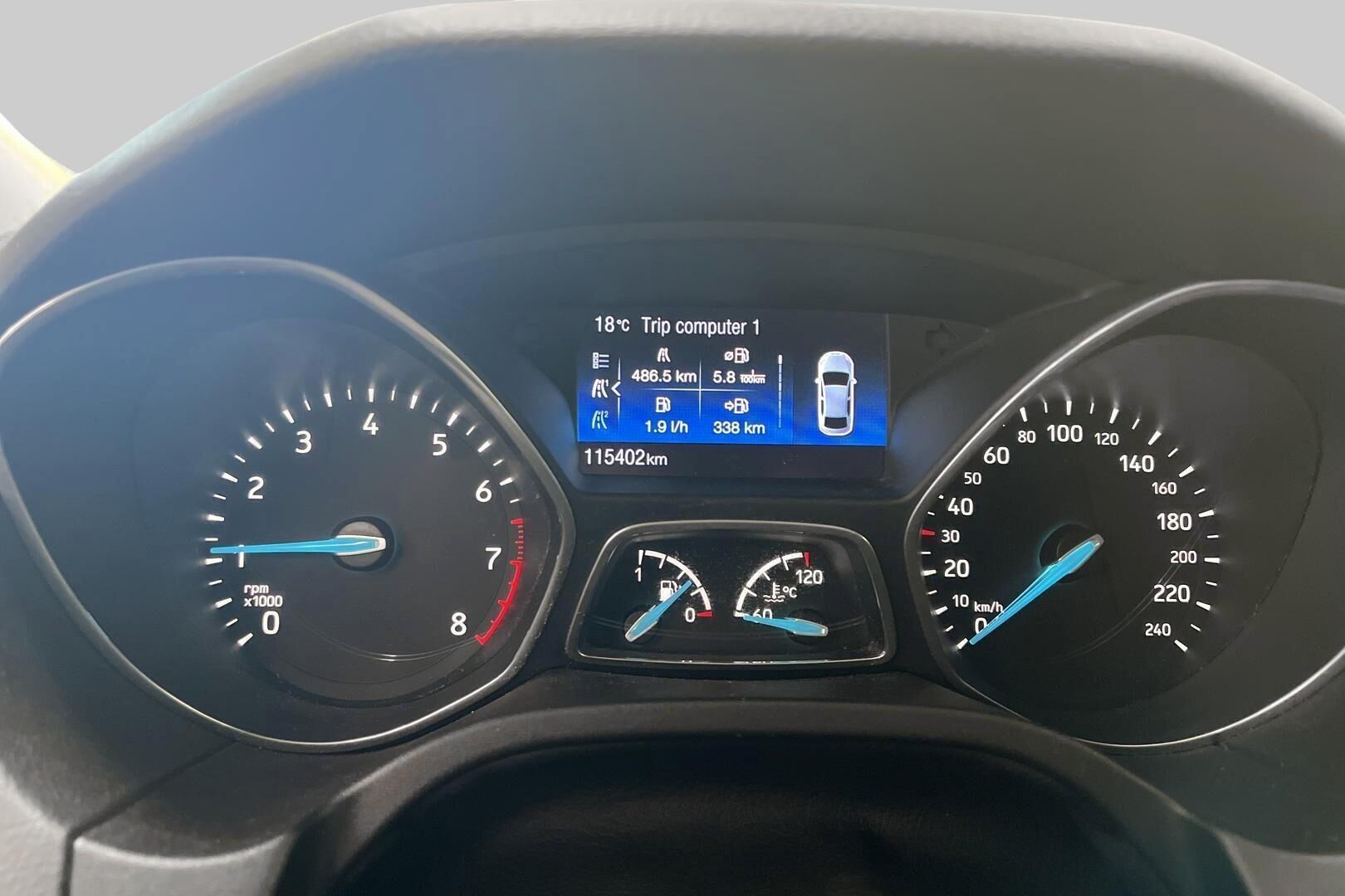 Ford Focus iso kuva 14