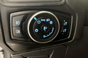 Ford Focus esikatselu 19