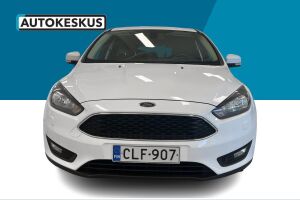 Ford Focus esikatselu 2