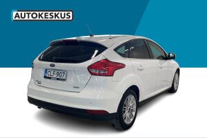 Ford Focus esikatselu 5