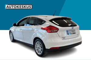 Ford Focus esikatselu 7