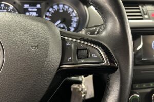 Skoda Octavia esikatselu 16