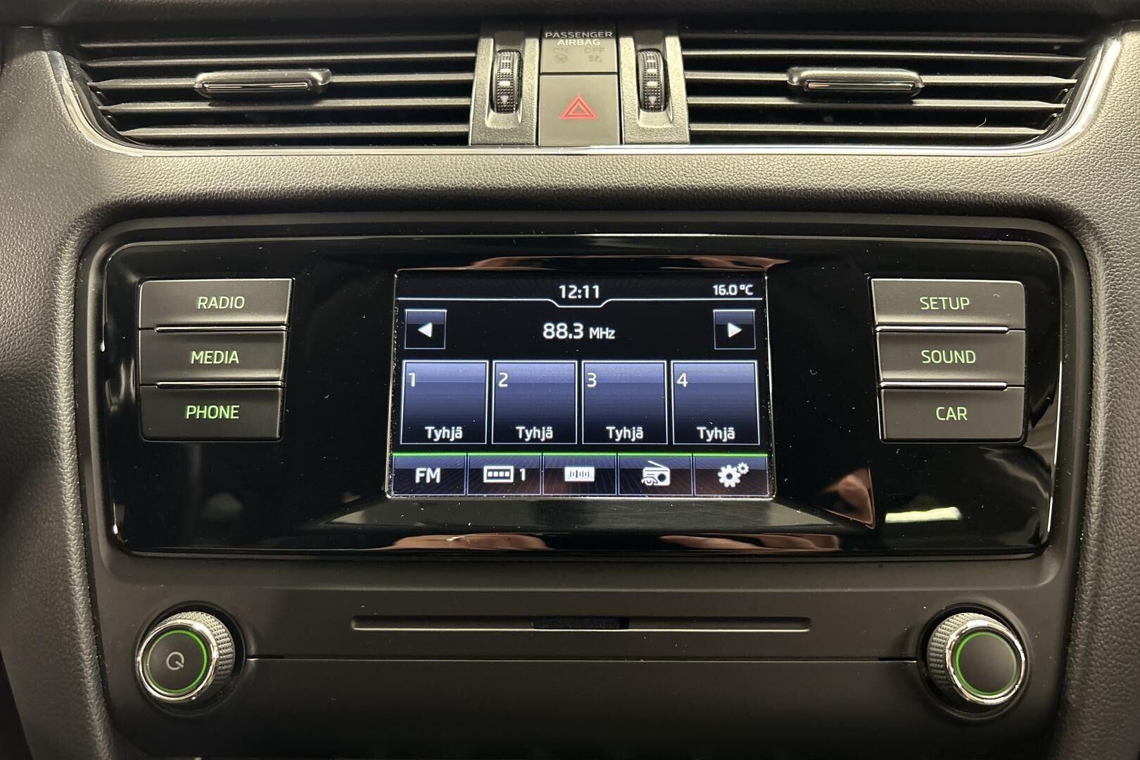 Skoda Octavia iso kuva 23