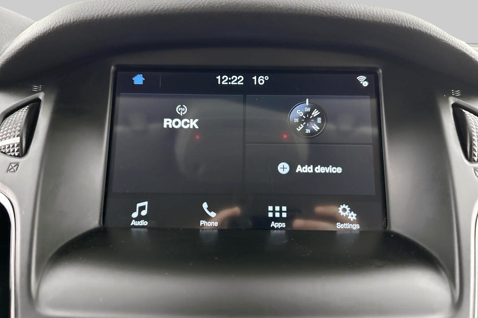 Ford Focus iso kuva 21