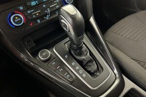 Ford Focus esikatselu 26