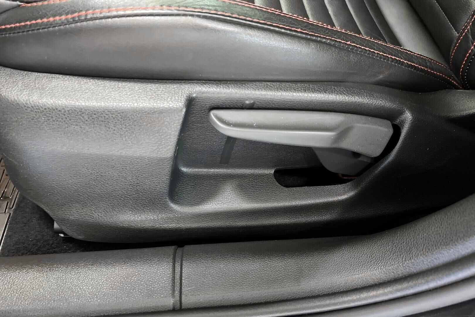 Skoda Octavia iso kuva 19