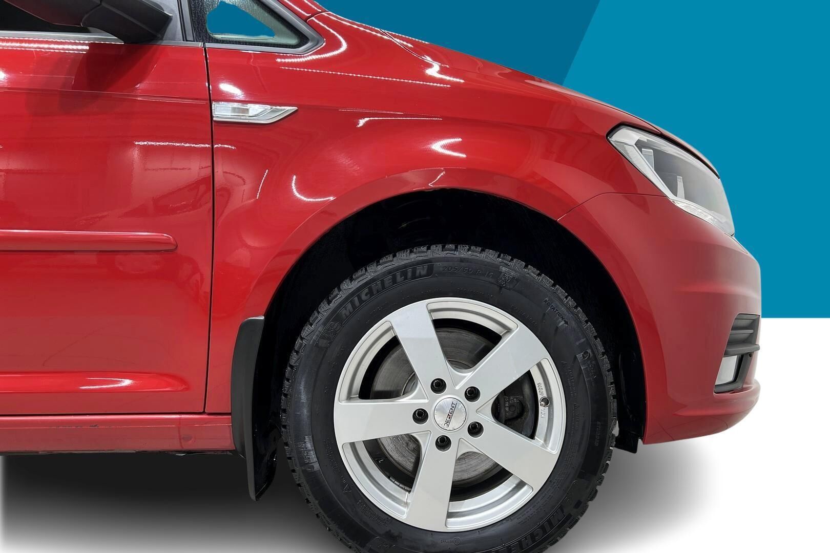 Volkswagen Caddy Maxi iso kuva 12