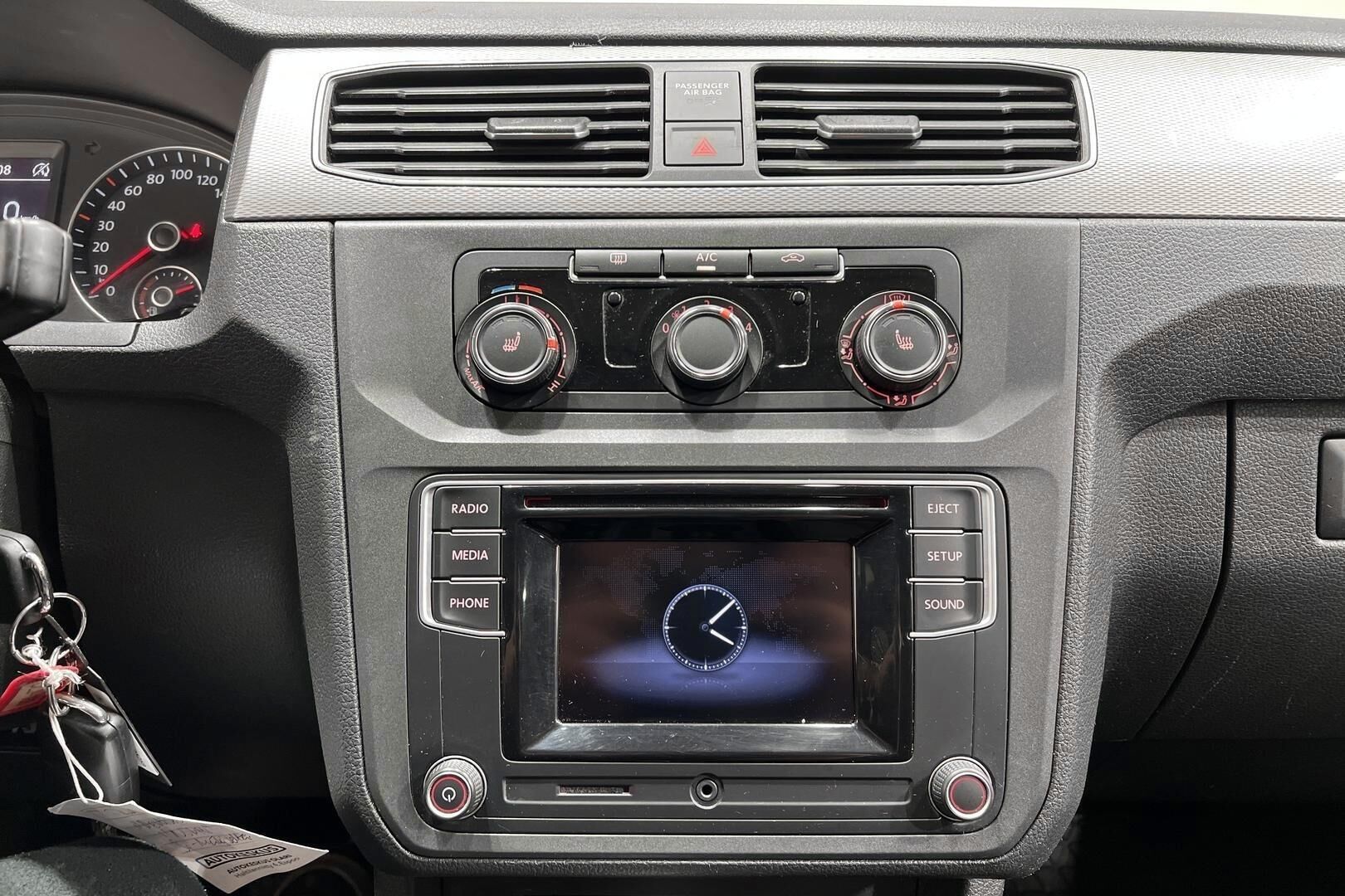 Volkswagen Caddy Maxi iso kuva 14