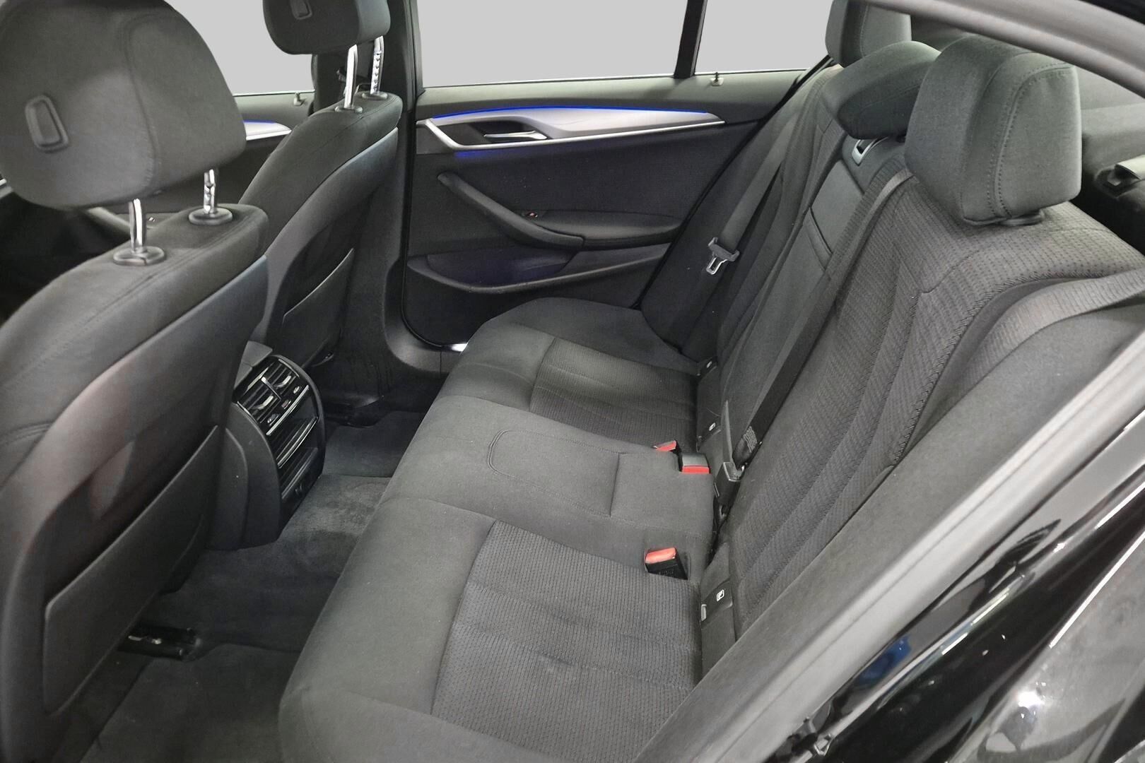 BMW 5-sarja iso kuva 10