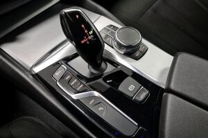 BMW 5-sarja esikatselu 17