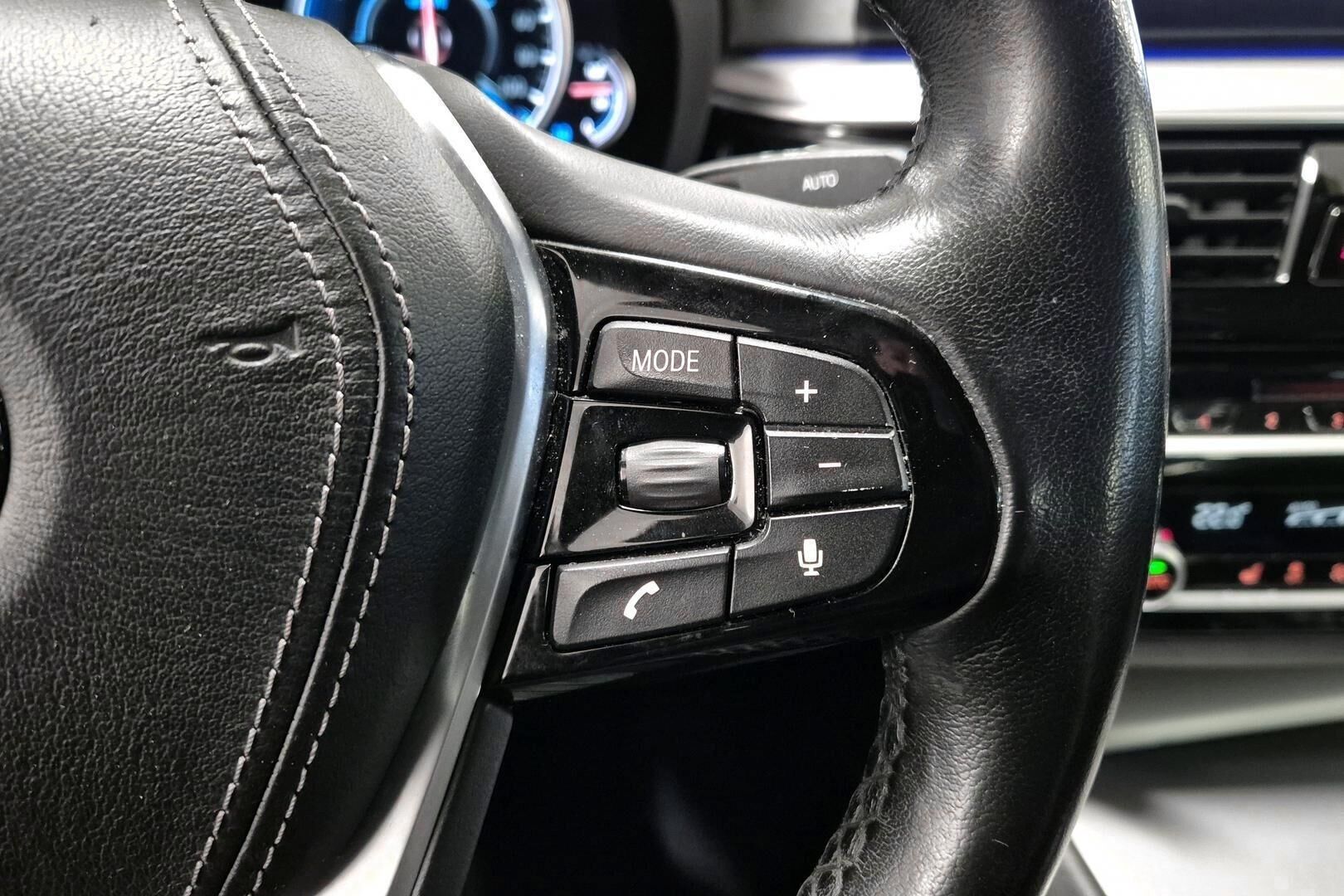 BMW 5-sarja iso kuva 18