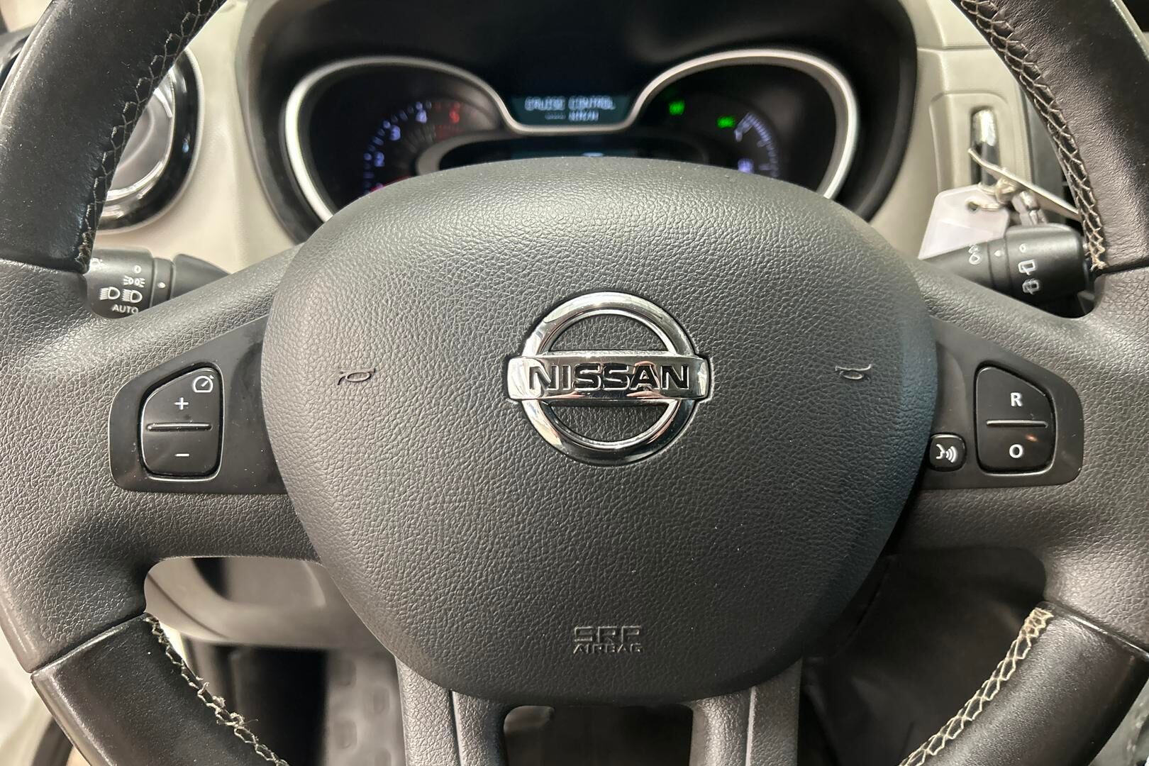 Nissan NV300 iso kuva 19