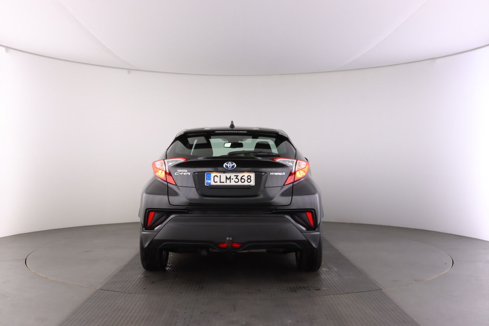 Toyota C-HR iso kuva 1