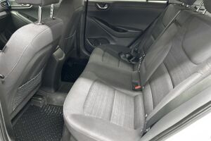 Hyundai IONIQ hybrid esikatselu 10