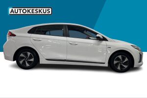 Hyundai IONIQ hybrid esikatselu 4