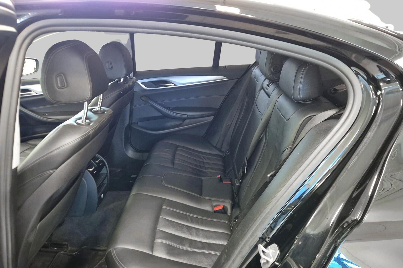 BMW 5-sarja iso kuva 18