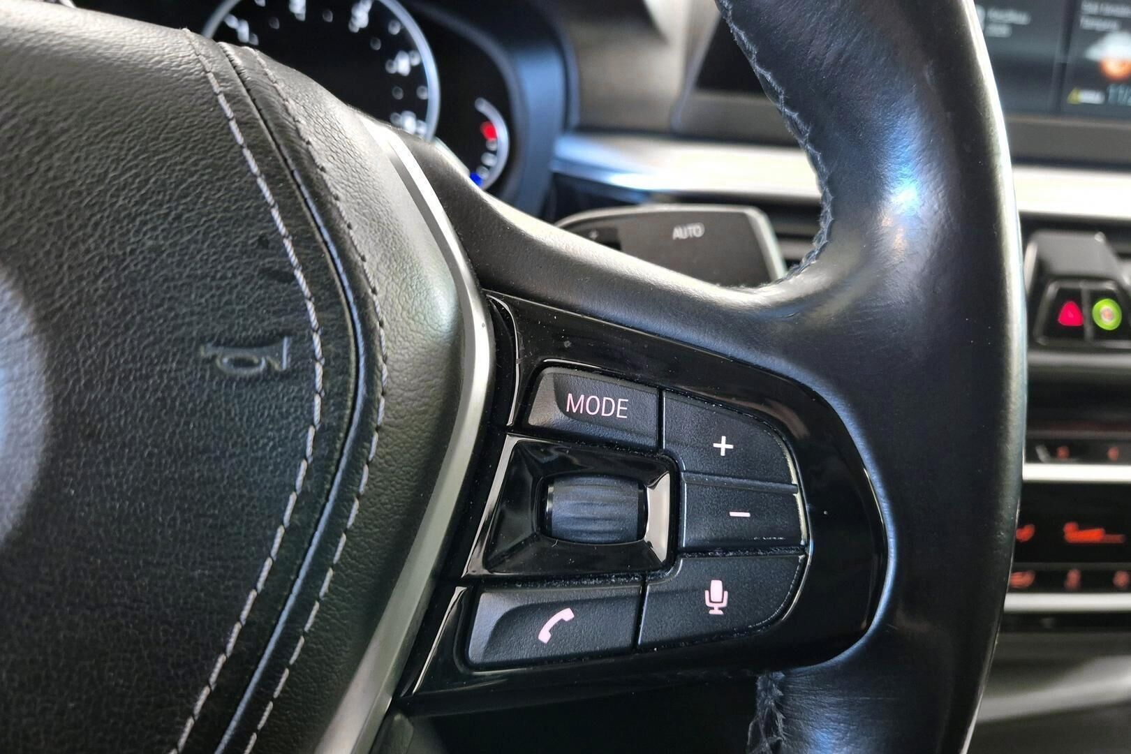 BMW 5-sarja iso kuva 22